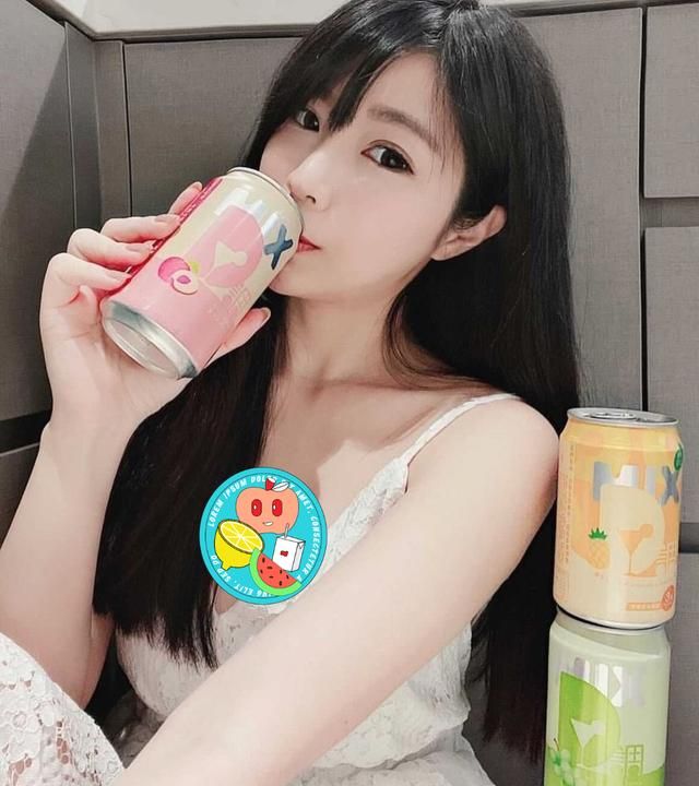 超气质款前呼吸治疗师,甜美笑容转当md完全没问题!