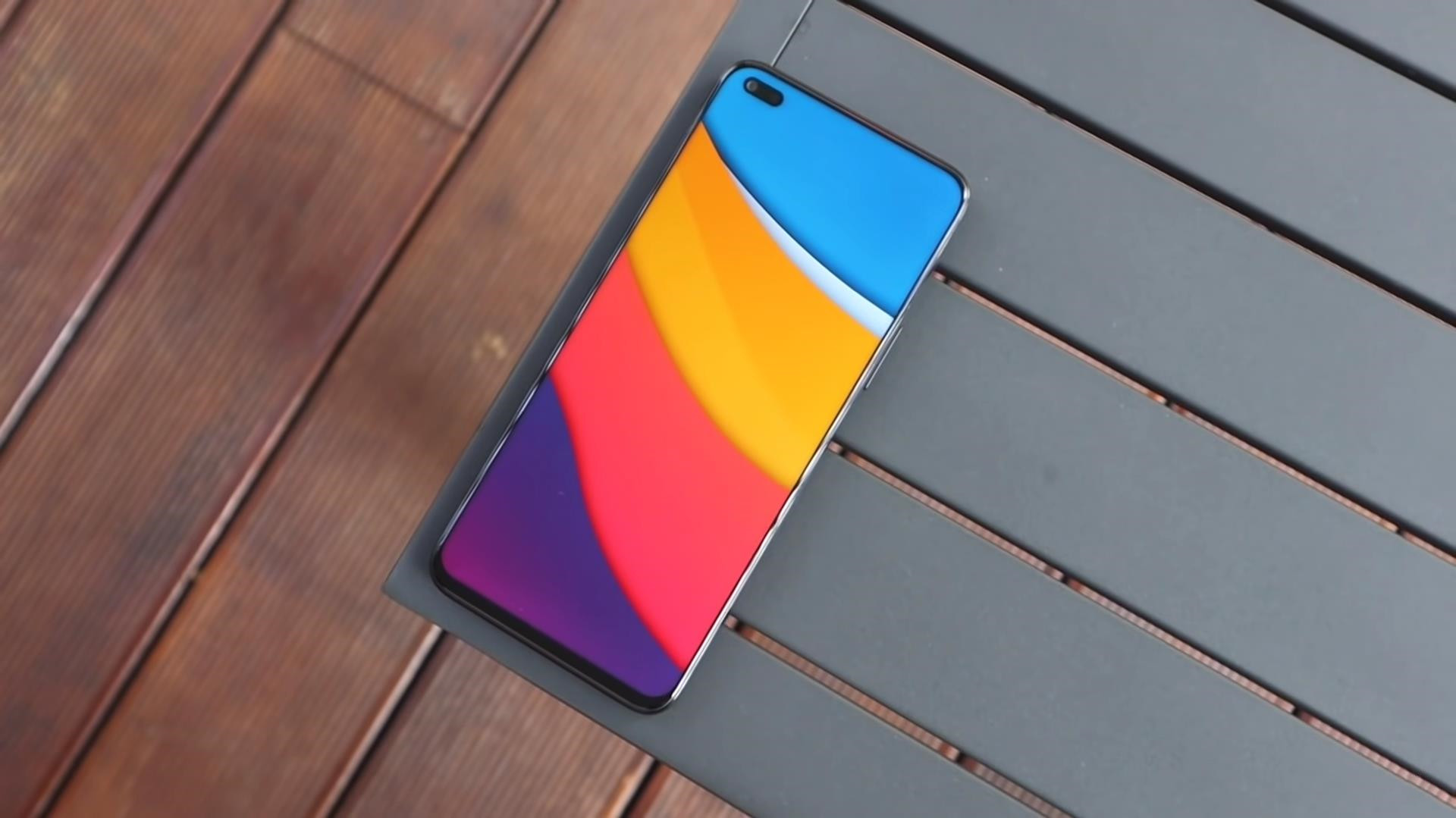 华为nova8i真机上手骁龙66266w6400万没鸿蒙加持售价二千