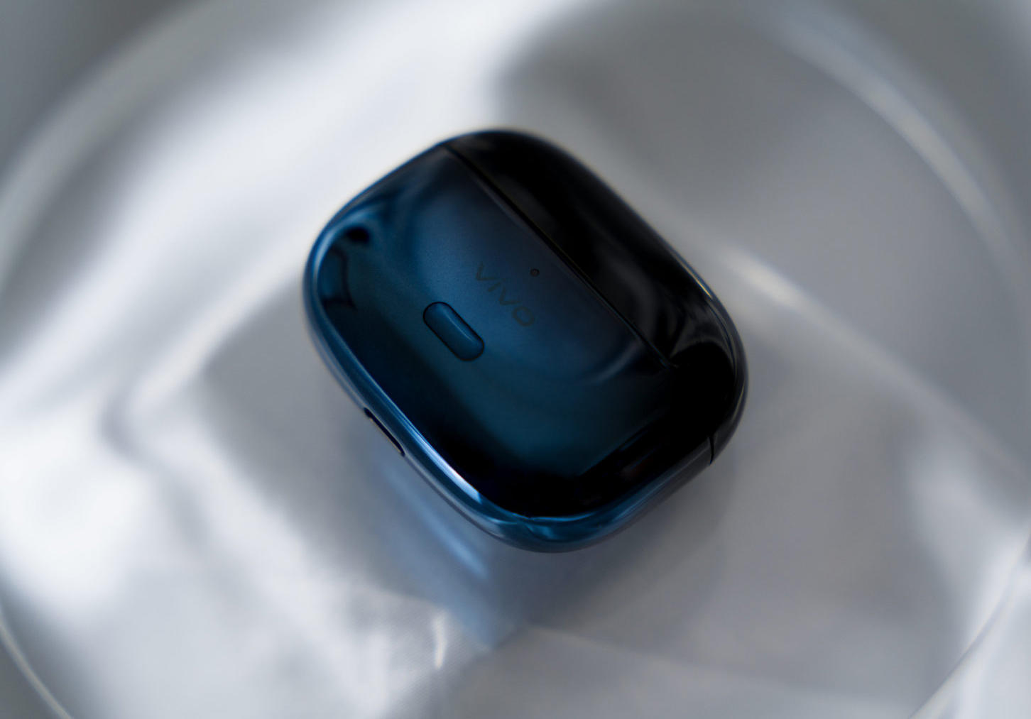 下班路上想感受一下网抑云vivotws2更适合打工人听歌