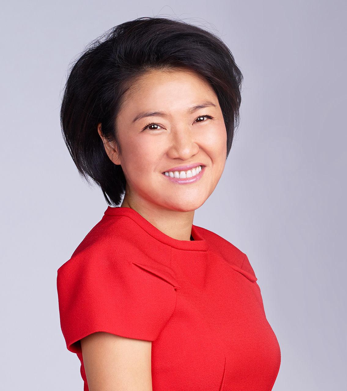 北京打工妹逆袭,现净资产225亿?计划捐1亿美元资助中国贫困学生