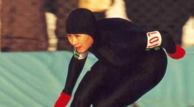 冬奥奖牌斩获两枚银牌——叶乔波|冬奥会|速度滑冰|叶乔波_新浪新闻