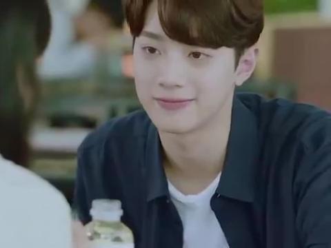 初恋那件小事陆鹏那么抠的人还会请你吃饭