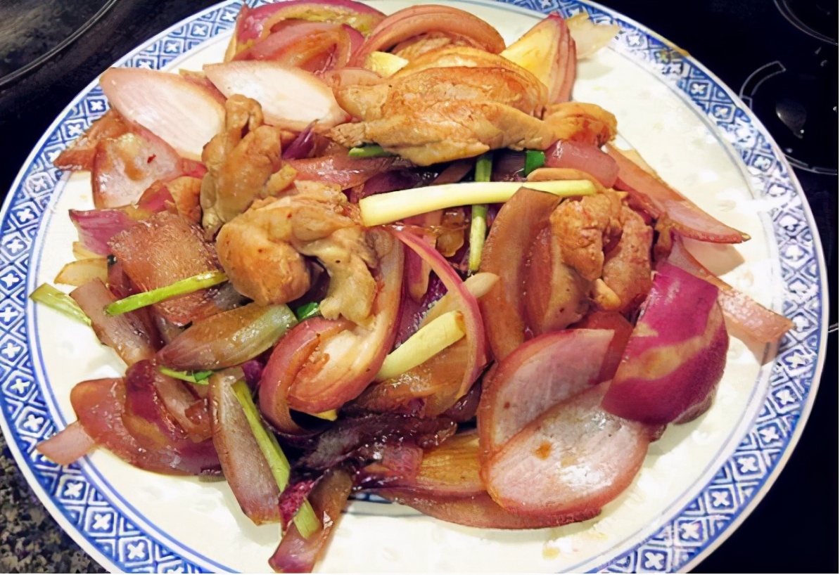 洋葱炒鸡肉的做法!