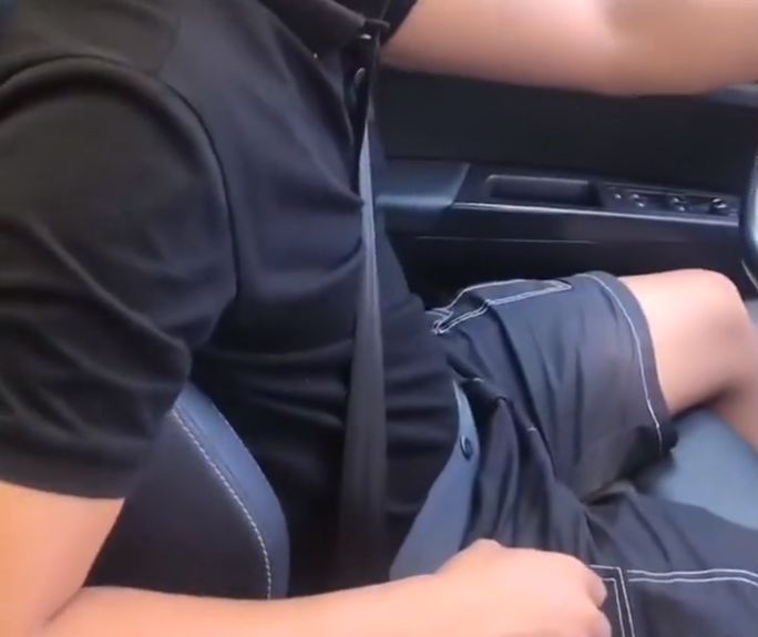 河北男子和妻子一吵架就离婚,妻子疯狂吐槽：结婚13年换6个本休闲区蓝鸢梦想 - Www.slyday.coM