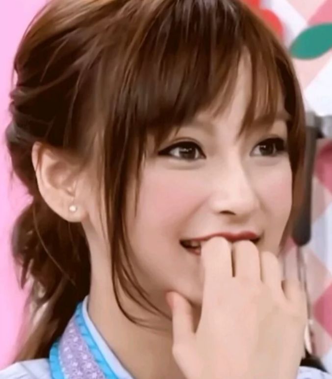 杨颖|整容|美颜_新浪新闻