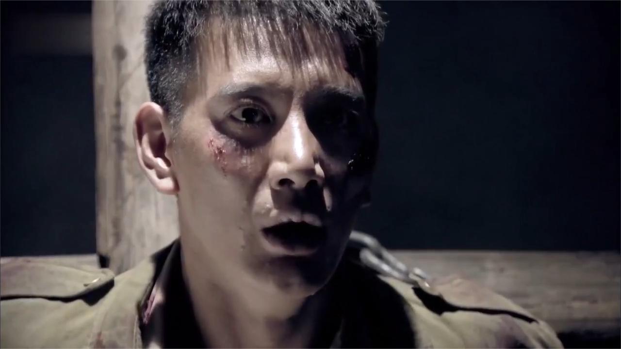 第一伞兵队:汉奸为拦截情报,枪杀养育多年的养父,白眼狼