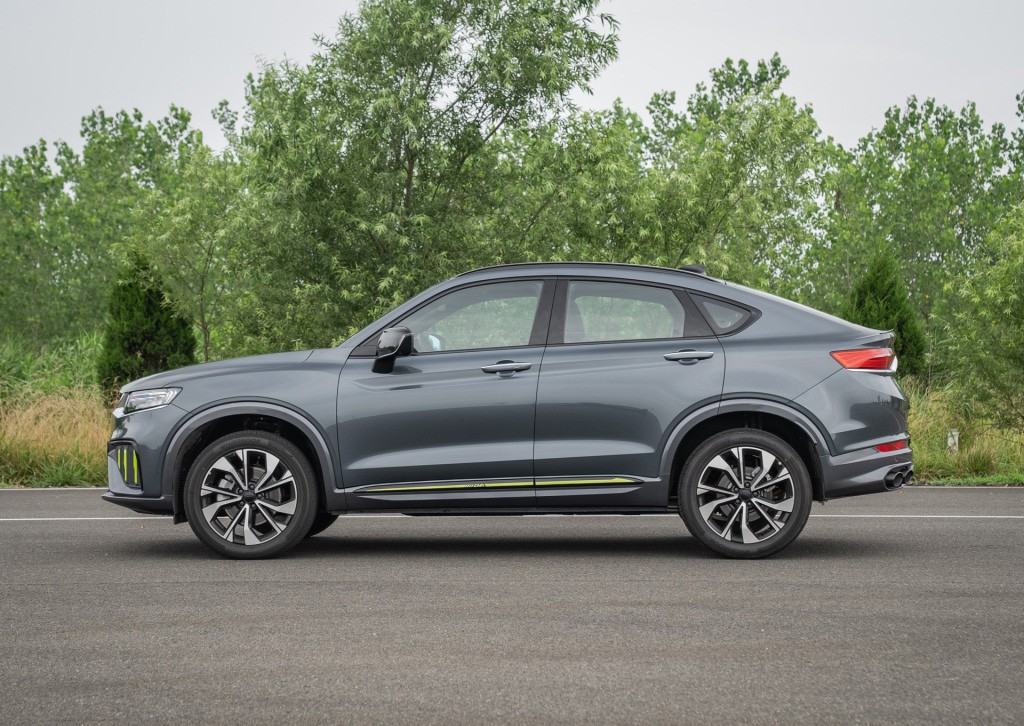 吉利星越s正式上市,造型设计年轻动感,起售价13.57万元