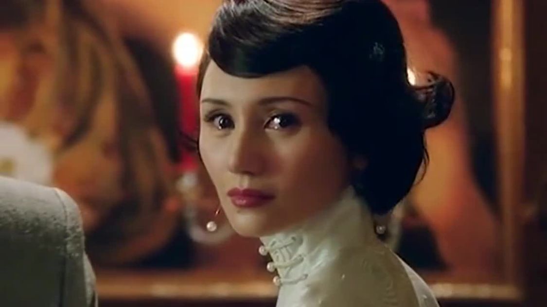 袁泉:唱了7年京剧,因长相被质疑,如今在《中国医生》大放异彩