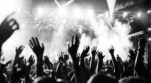 追星脱粉是因为什么原因?明明白白写在群像里,简单点就是：丑!休闲区蓝鸢梦想 - Www.slyday.coM