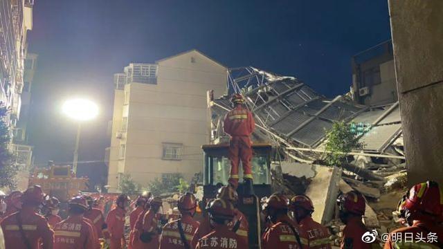 苏州酒店倒塌目击者发声：第一时间以为是着火 周边道路已封锁休闲区蓝鸢梦想 - Www.slyday.coM
