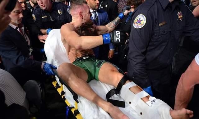 遭钻石打得担架抬走|钻石|担架|康纳_新浪新闻