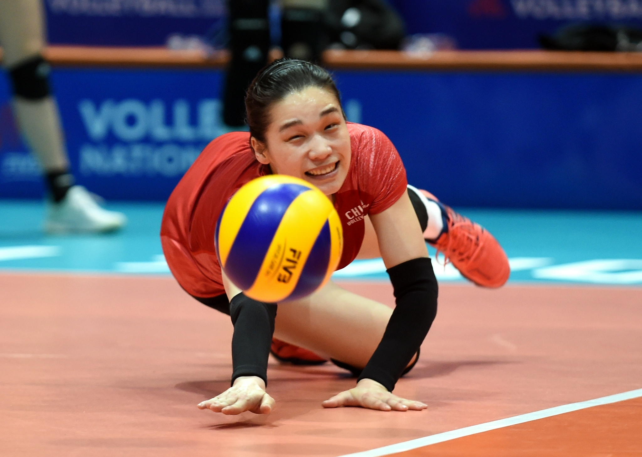 林莉将迎29岁生日,球迷齐送祝福:生活不只是排球,开心每一天