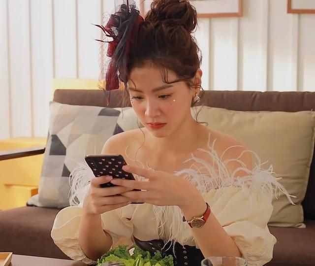 泰剧46天正式开播baifern对帅气的nonkul犯花痴很好看