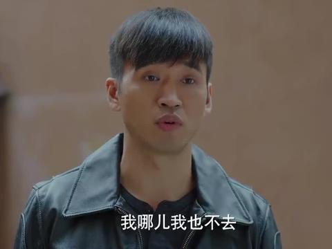 我的前半生:白光跪在妻子面前,恳求妻子给机会,子群无奈了