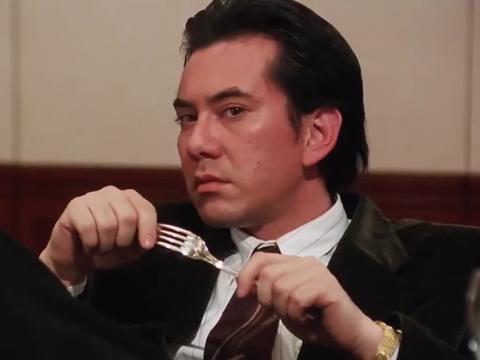 假雷力遇真至尊,硬的不行直接跪地求饶,华仔这表情太逗了