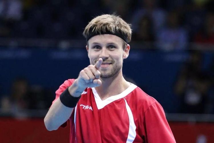 曾因输球遭刘国梁弃用:很难过但不绝望|梅兹|郝帅|王皓_新浪新闻