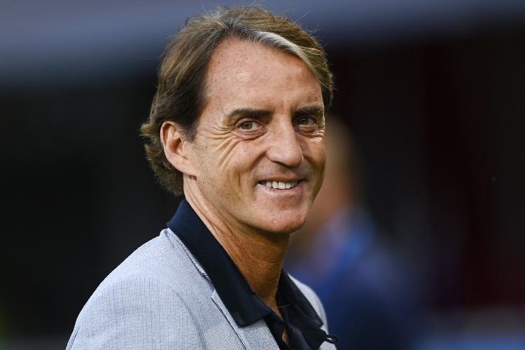 无缘上届世界杯却夺得欧洲杯冠军,意大利是历史第5支球队休闲区蓝鸢梦想 - Www.slyday.coM 无缘上届世界杯却夺得欧洲杯冠军,意大利是历史第5支球队休闲区蓝鸢梦想 - Www.slyday.coM