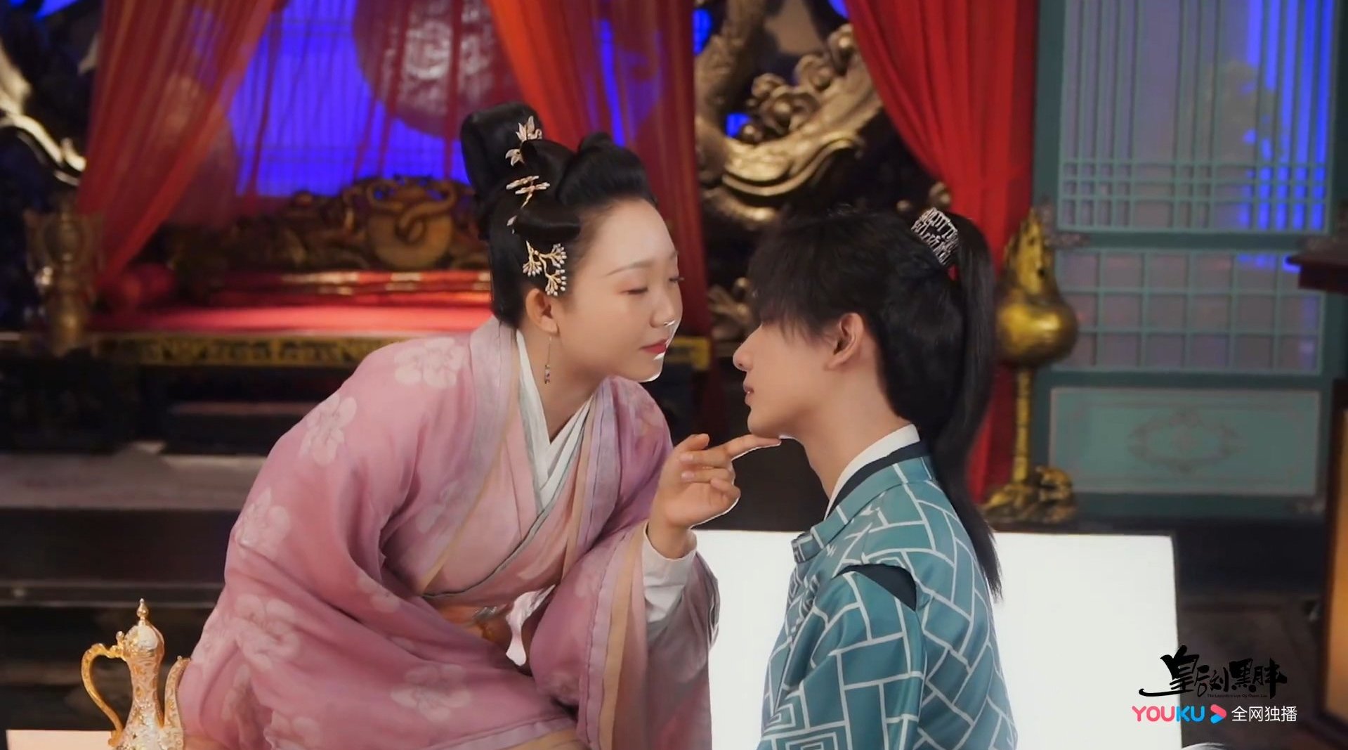 优酷宫廷轻喜剧《皇后刘黑胖》杀青特辑