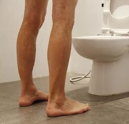 29岁小伙不痛不痒，查出尿毒症，排尿有5个变化，不能再拖休闲区蓝鸢梦想 - Www.slyday.coM