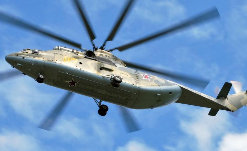 米26重型直升机,载荷达到20吨,竟与美国"大力神"运输机持平