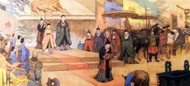 作为中国古代服饰文化的重要部分,楚国女性日常服装有哪些特征?|楚国|楚文化|服饰_新浪新闻