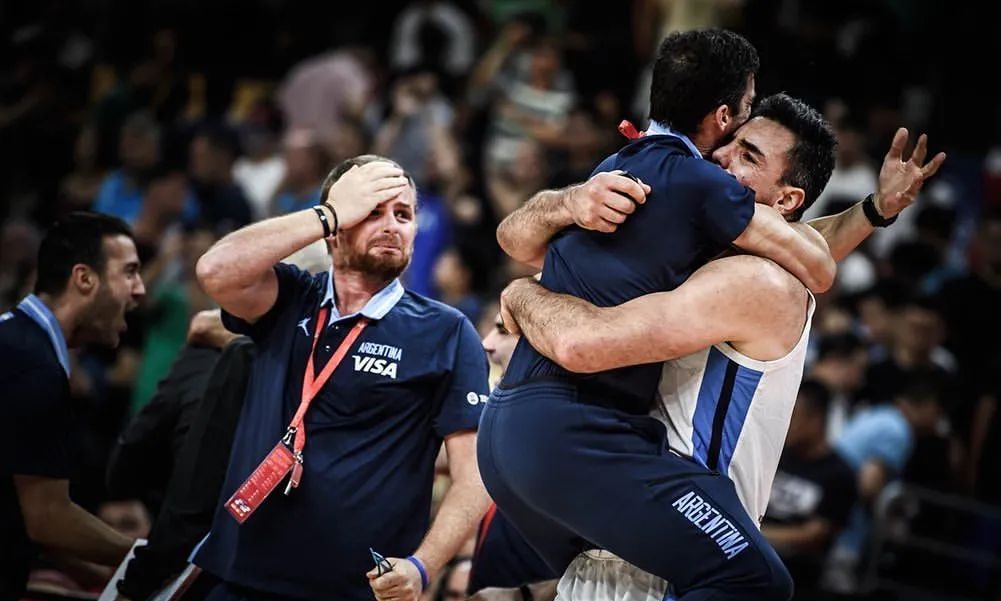 太强了!41岁轰下全场最高!他是那支火箭最后的荣光休闲区蓝鸢梦想 - Www.slyday.coM 太强了!41岁轰下全场最高!他是那支火箭最后的荣光休闲区蓝鸢梦想 - Www.slyday.coM