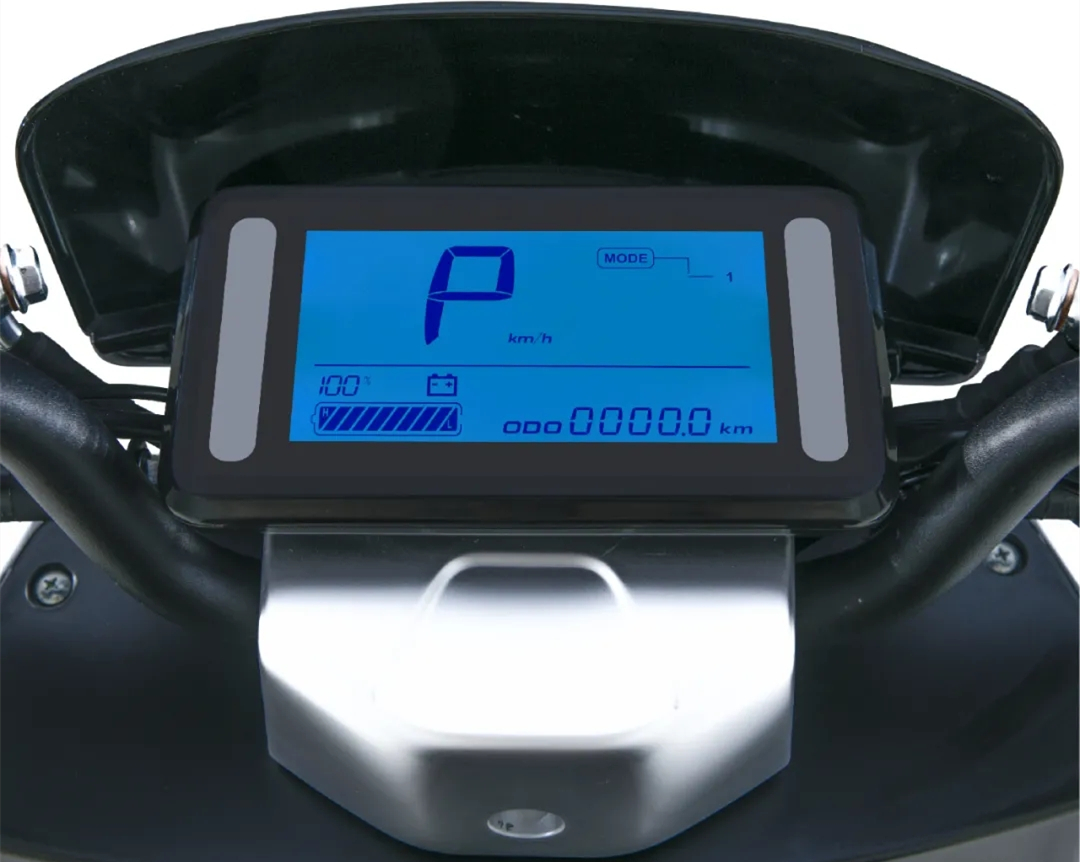 雅迪莱特e/c-c电动车评测:配备72v32ah电池,续航超过120公里