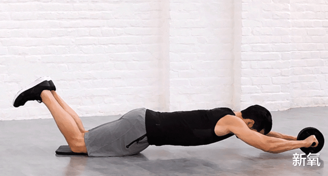 火到人设差点翻车也是没谁了…|健腹轮|张小斐|腹肌_新浪新闻