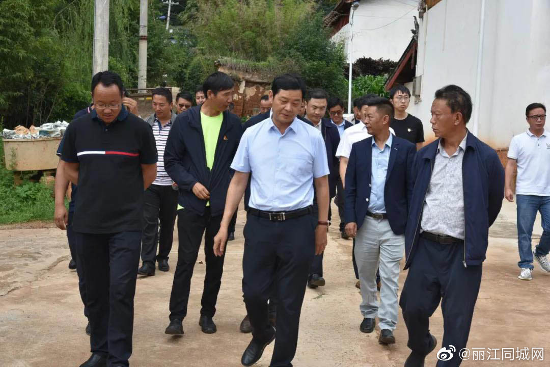 朱学斌到开南调研乡村振兴工作时提出,高标准打造乡村振兴示范点!