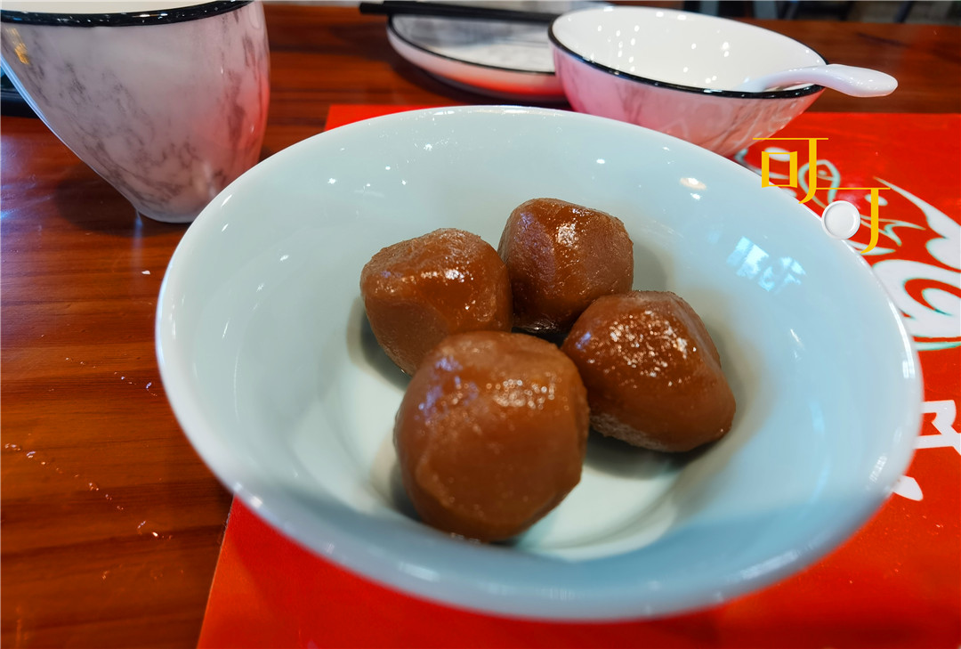 夏天不爱做饭在街头市井餐馆吃一顿咸祥镇下饭菜两个人100元