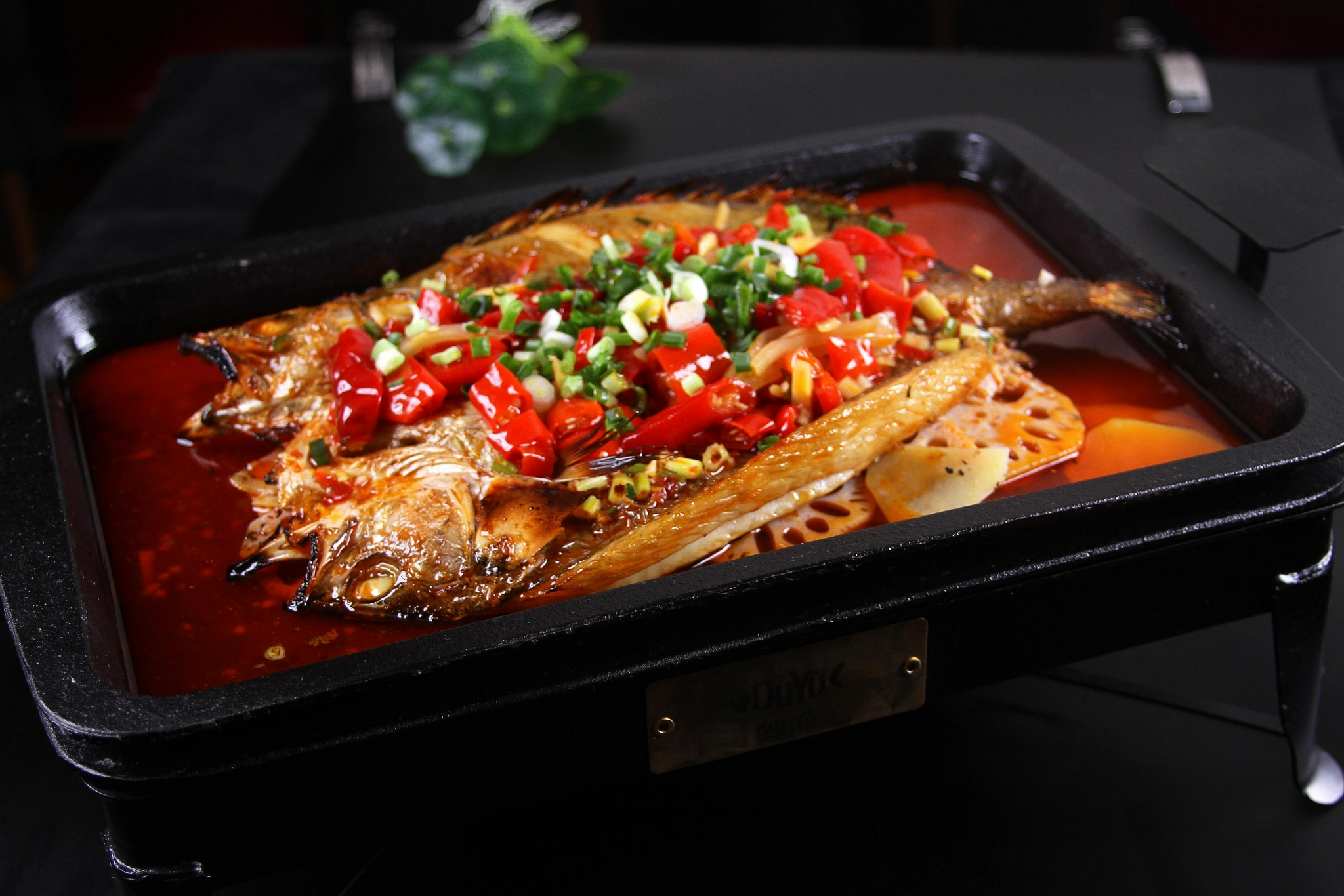 豆豉辣椒烤鲈鱼|鲈鱼|豆豉|辣椒_新浪新闻