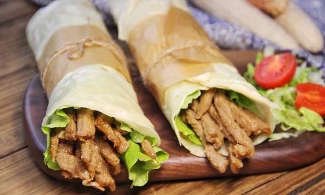 嫩牛肉卷饼,早餐美食,健康好吃