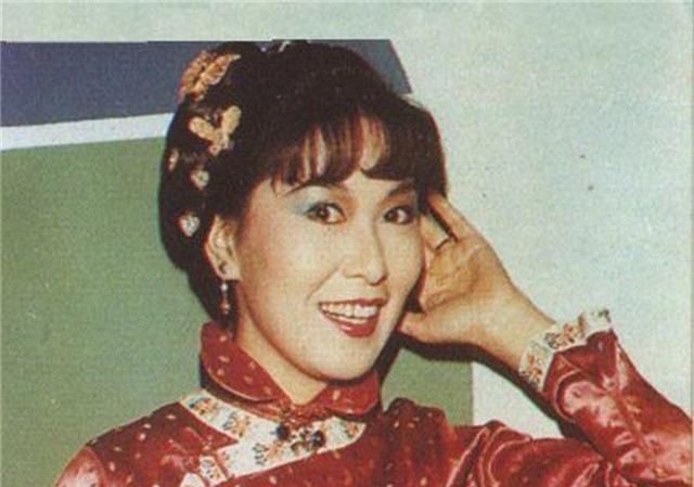 黄文慧出演梅超风后无人敢娶至今依旧单身直言内心幸福