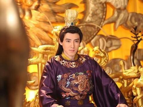 朱元璋的第十七子：宁王朱权15岁得军权,助朱棣上位后被打压|朱权|朱棣|建文帝_新浪新闻