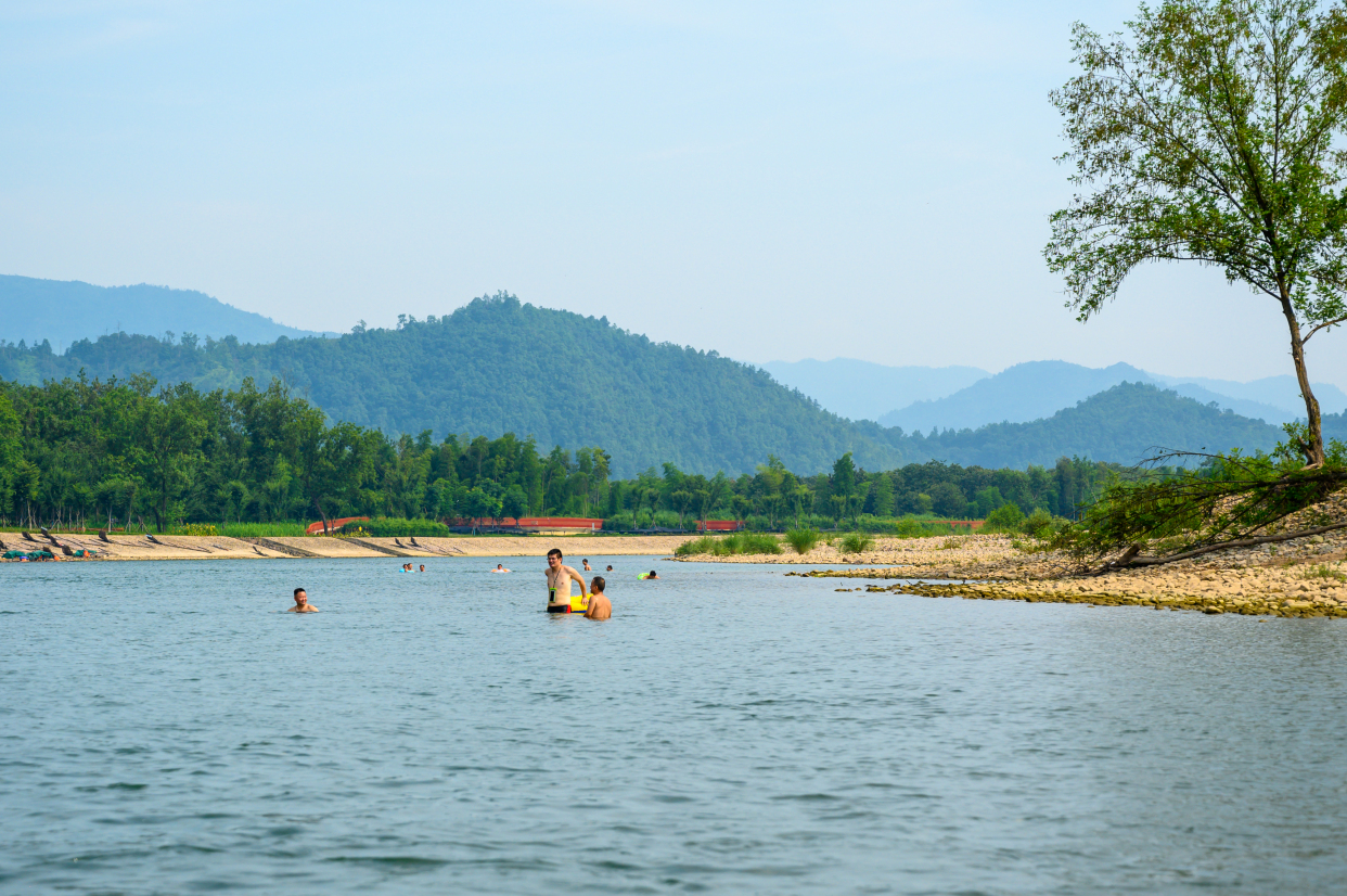 楠溪江竹筏漂流,沿途诗意盎然风景绝美,宛如"世外桃源"