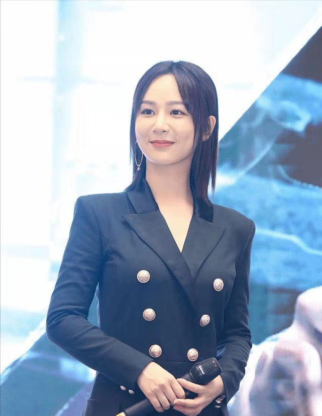 直角肩圆肩真面目丑绝!前倾耸肩体态差|《青簪锁三千》热映中