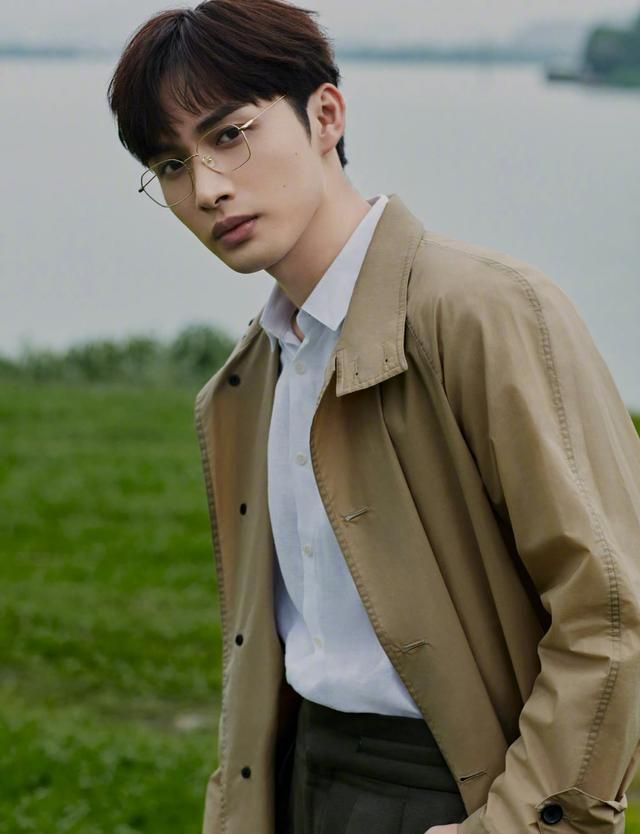 张彬彬虞书欣新剧官宣,鸟类学家和植物学家的爱情,cp感氛围极强休闲区蓝鸢梦想 - Www.slyday.coM