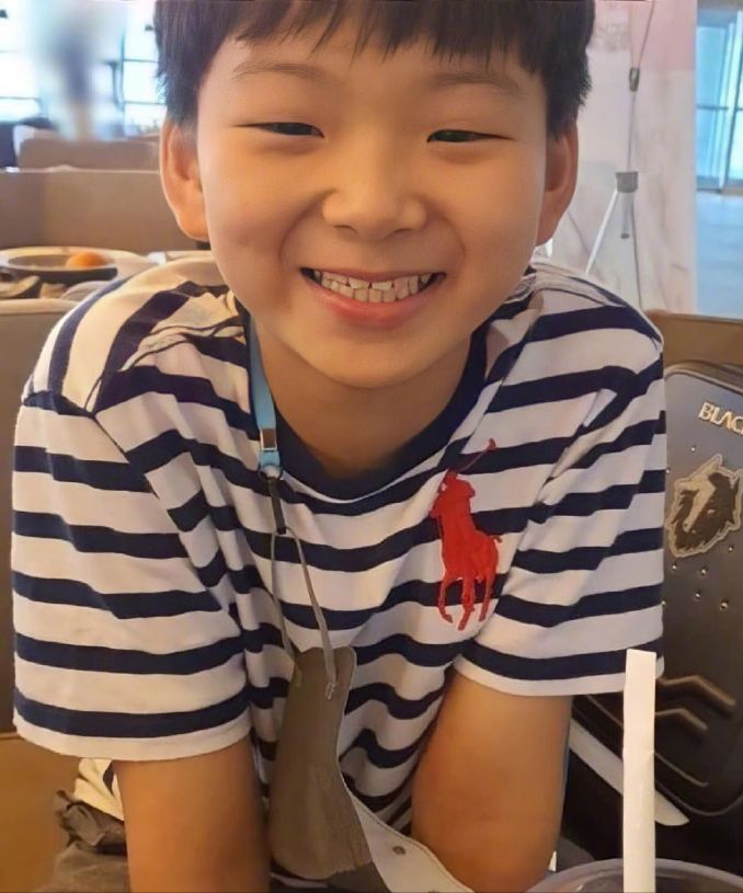 宋家三胞胎近照大韩和万岁日渐清秀民国告别可爱