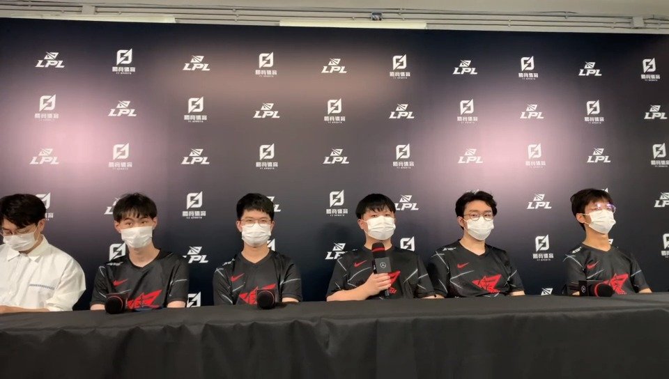 betty 为您推荐: 2021 lpl夏季赛w6d3 rw vs sn 第1局 为