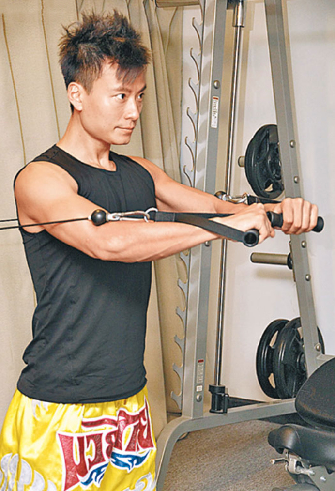 tvb绿叶陈志健北上一年已适应电子支付无需妻子再寄生活用品