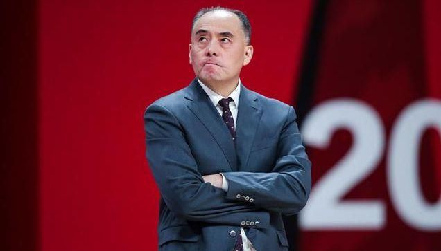 中国篮坛又一名帅意外走人,重返cba全力备战新赛季|cba|张斌|青岛男篮