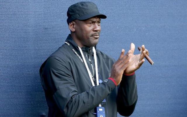 打球成副业！老詹出售影视公司，估值达7.5亿美金，人生赢家休闲区蓝鸢梦想 - Www.slyday.coM