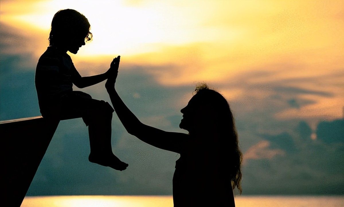 云南男孩高考713分被清华录取,却失声痛哭,看到手后众人泪奔休闲区蓝鸢梦想 - Www.slyday.coM