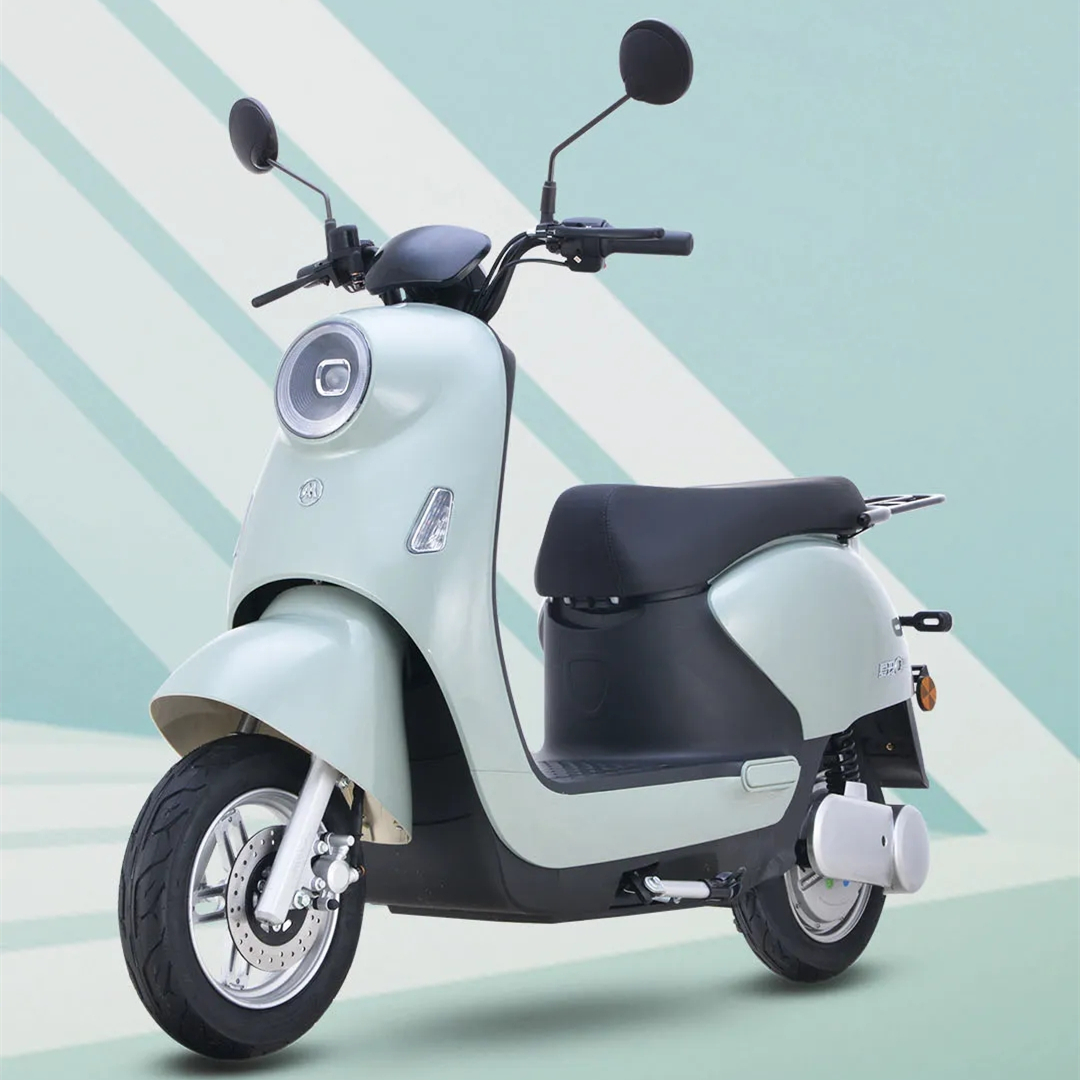 爱玛爱丽q387电动车评测搭载60v32ah电池续航超过110公里