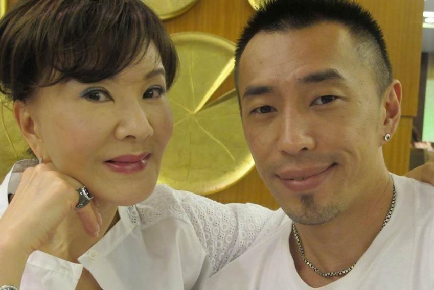 71岁歌手夏台凤近况曝光丧子5年难走出悲痛再遭遇双亲离世