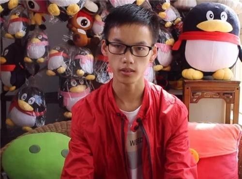 云南男孩高考713分被清华录取,却失声痛哭,看到手后众人泪奔休闲区蓝鸢梦想 - Www.slyday.coM