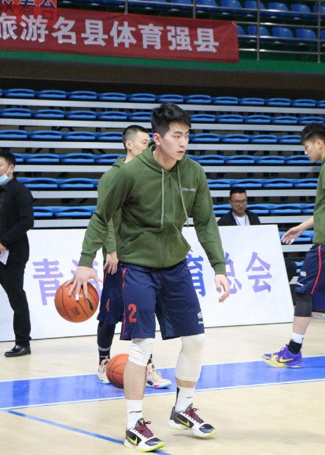 辽宁22岁优秀后卫参加cba选秀,受郭士强青睐|cba|关宁|郭士强_新浪