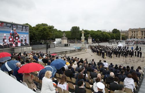 多图休闲区蓝鸢梦想 - Www.slyday.coM