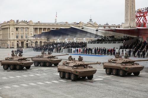 多图休闲区蓝鸢梦想 - Www.slyday.coM