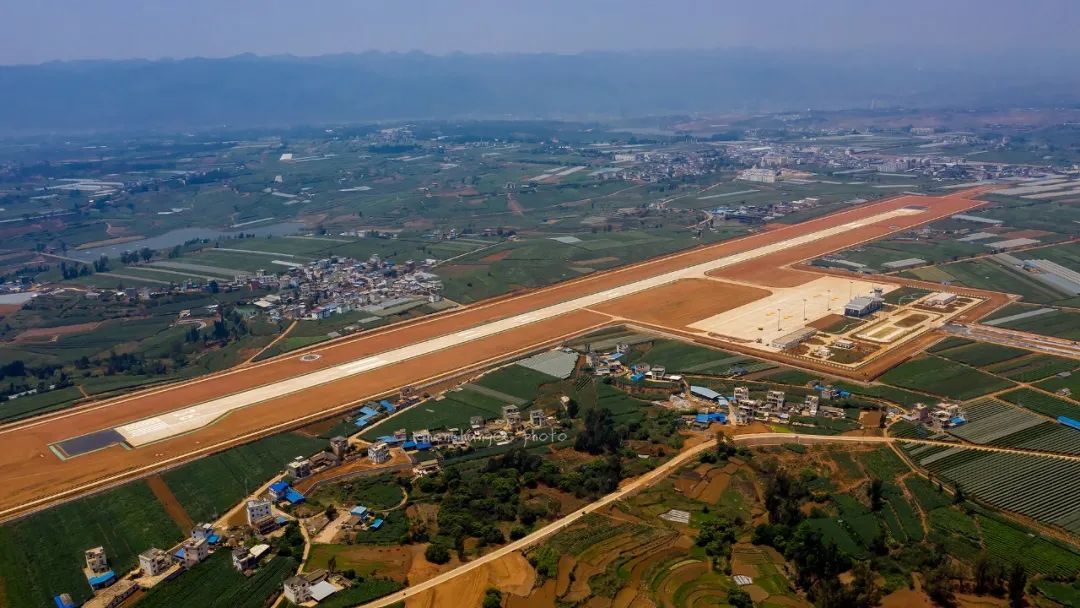 聚焦红河州首个通用机场今日开航